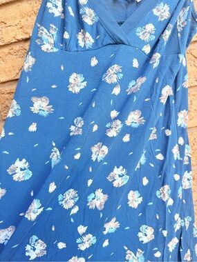 Intimates & Sleepwear | 125 La Vie En Rose Floral Print Slip ...